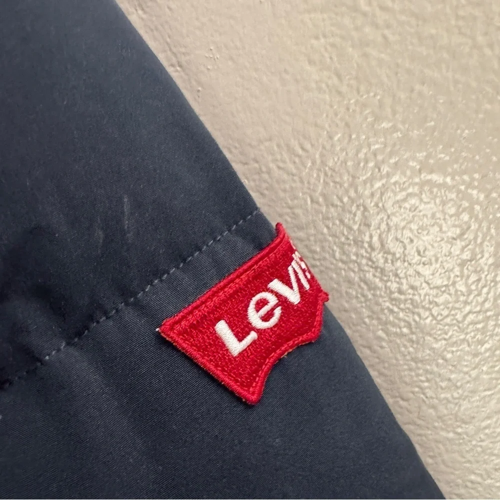 Levis Puffer Vintage Jacket Size Medium